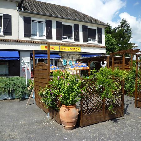 ホテル Le Relais De La Route Bleue Saint-Loup  エクステリア 写真