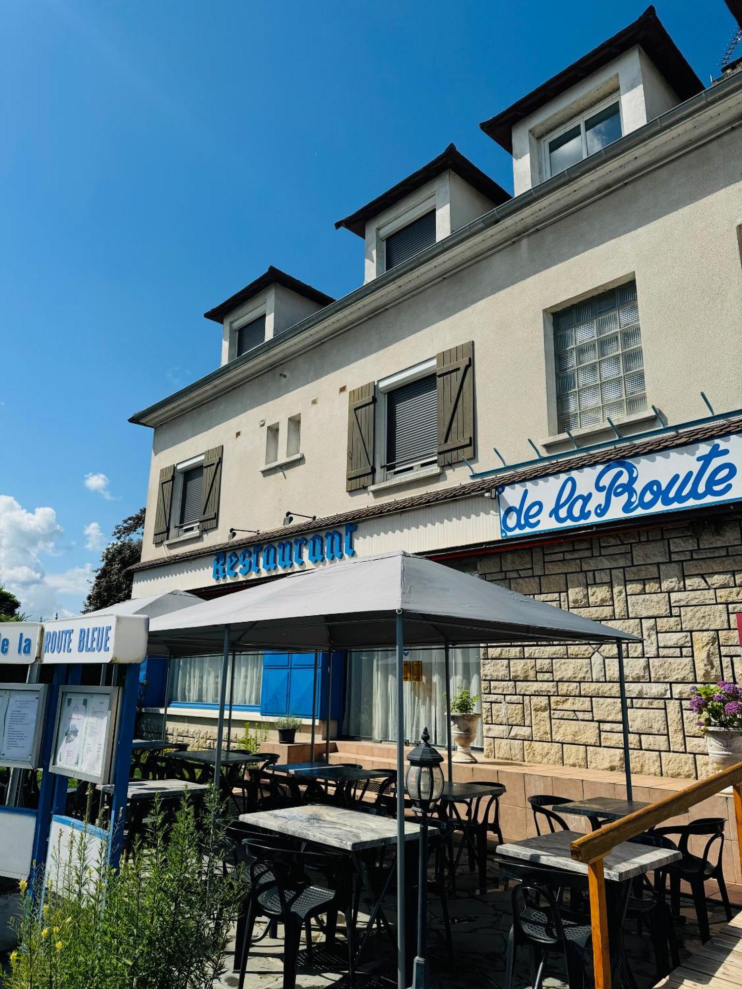 ホテル Le Relais De La Route Bleue Saint-Loup  エクステリア 写真